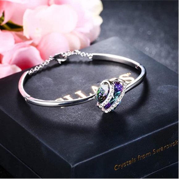 Romantic Purple Heart Bracelet - Picture 5 of 5